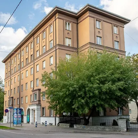 St. Charles Apartment Reval